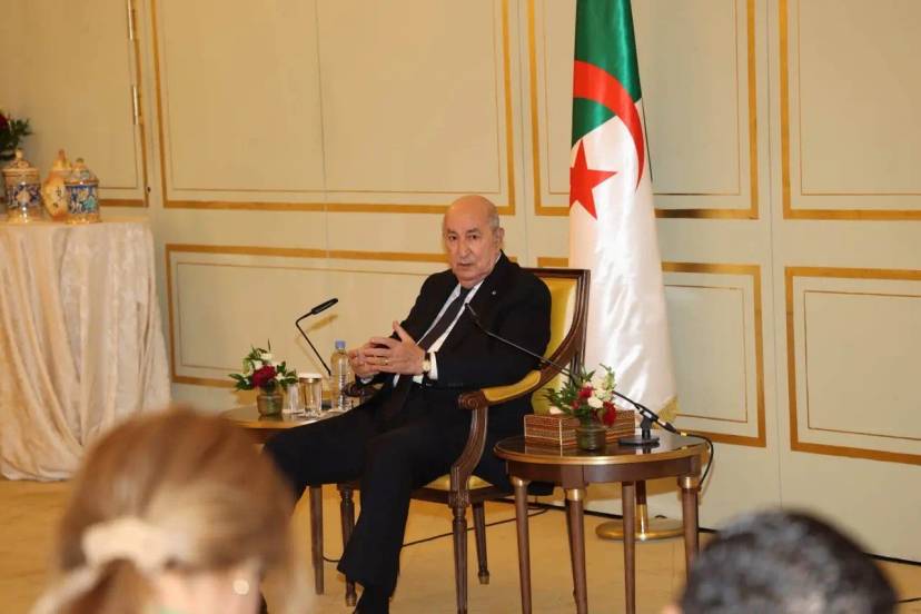 Le président de la République rencontre des membres de la communauté algérienne établie en Allemagne