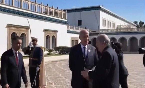 1st Consultative Meeting between the leaders of Algeria, Tunisia and Libya: arrival of the President of the Republic at the Palais de Carthage in Tunis